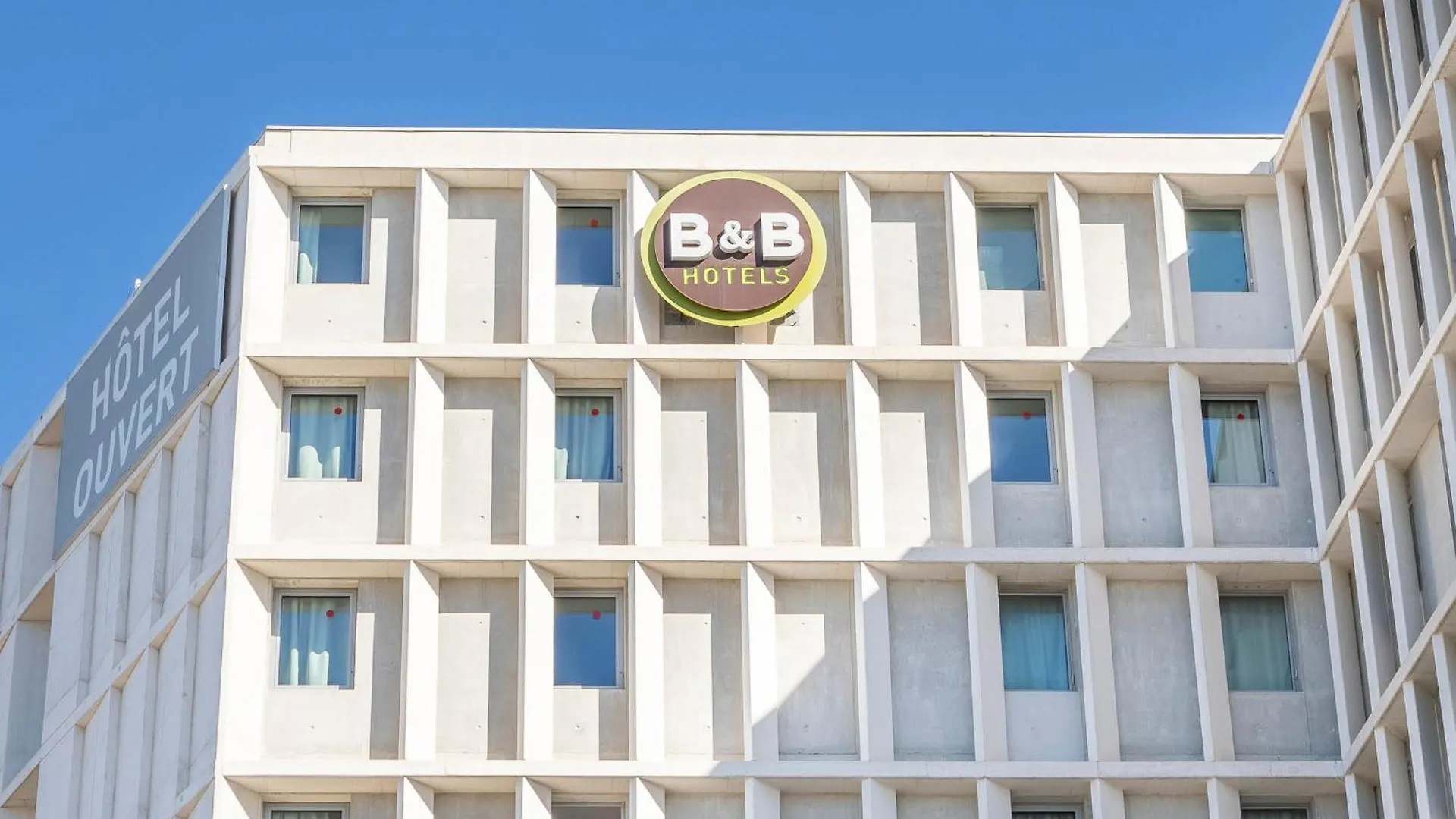 B&B Hotel Marseille Les Ports 2*,